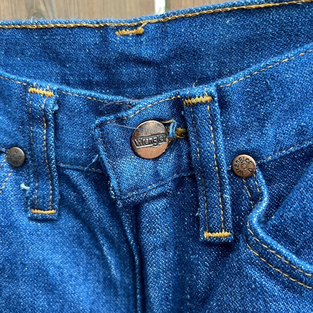 Vintage Wrangler Women's Extreme Wide Leg Jeans - Picture 3 of 9